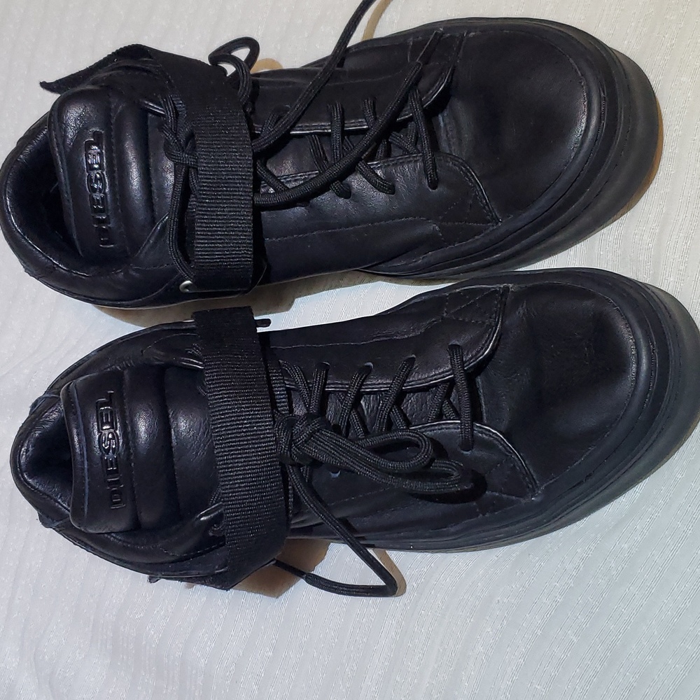 Diesel black leather Rock pop shoes